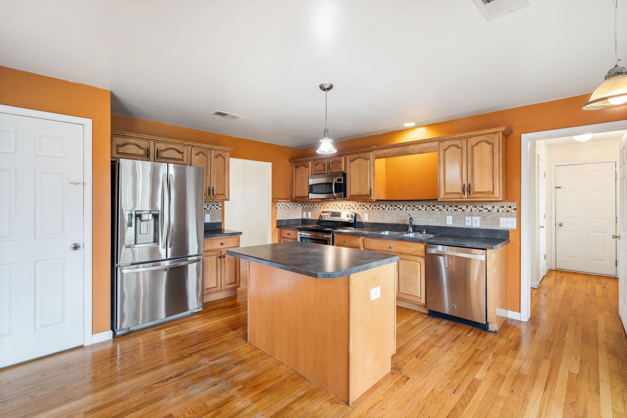 Single Family Utopian  Orange County, NY 12586, MLS-879965-4