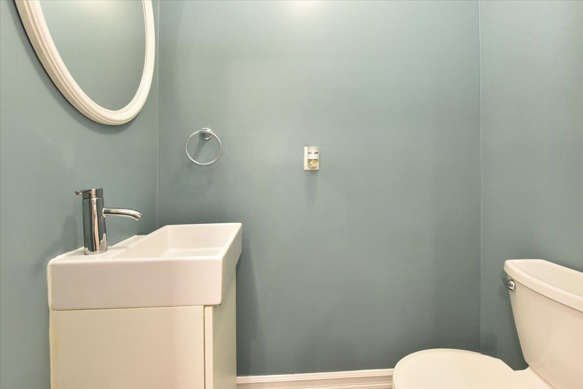Single Family Harding  Bronx, NY 10473, MLS-879979-21