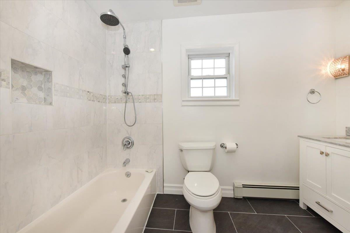 Single Family Harding  Bronx, NY 10473, MLS-879979-28
