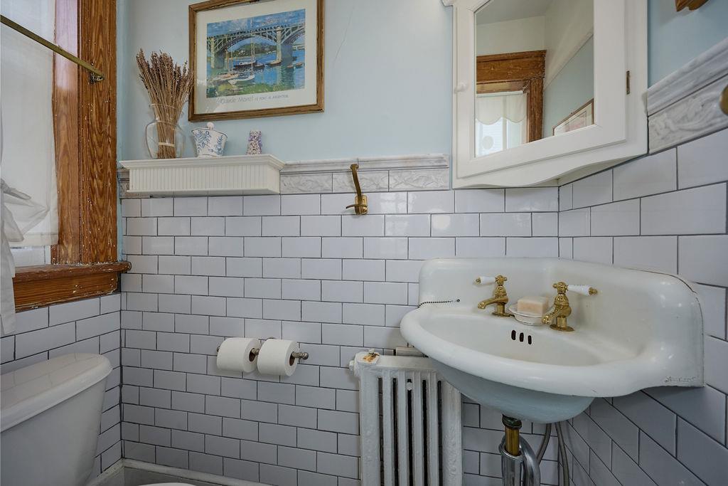 Single Family Hamilton  Dutchess County, NY 12601, MLS-880001-19