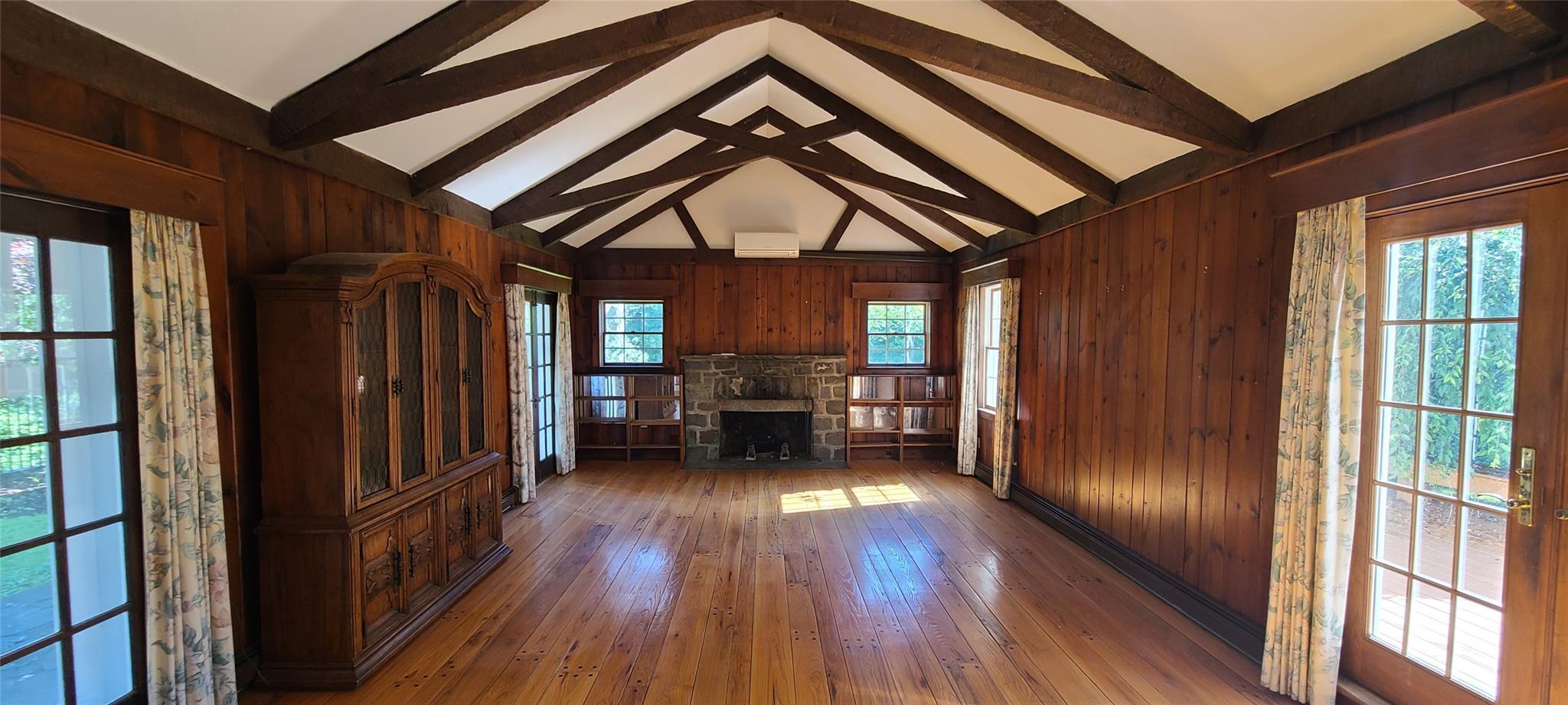 Single Family Shore Drive  Orange County, NY 10914, MLS-880016-21