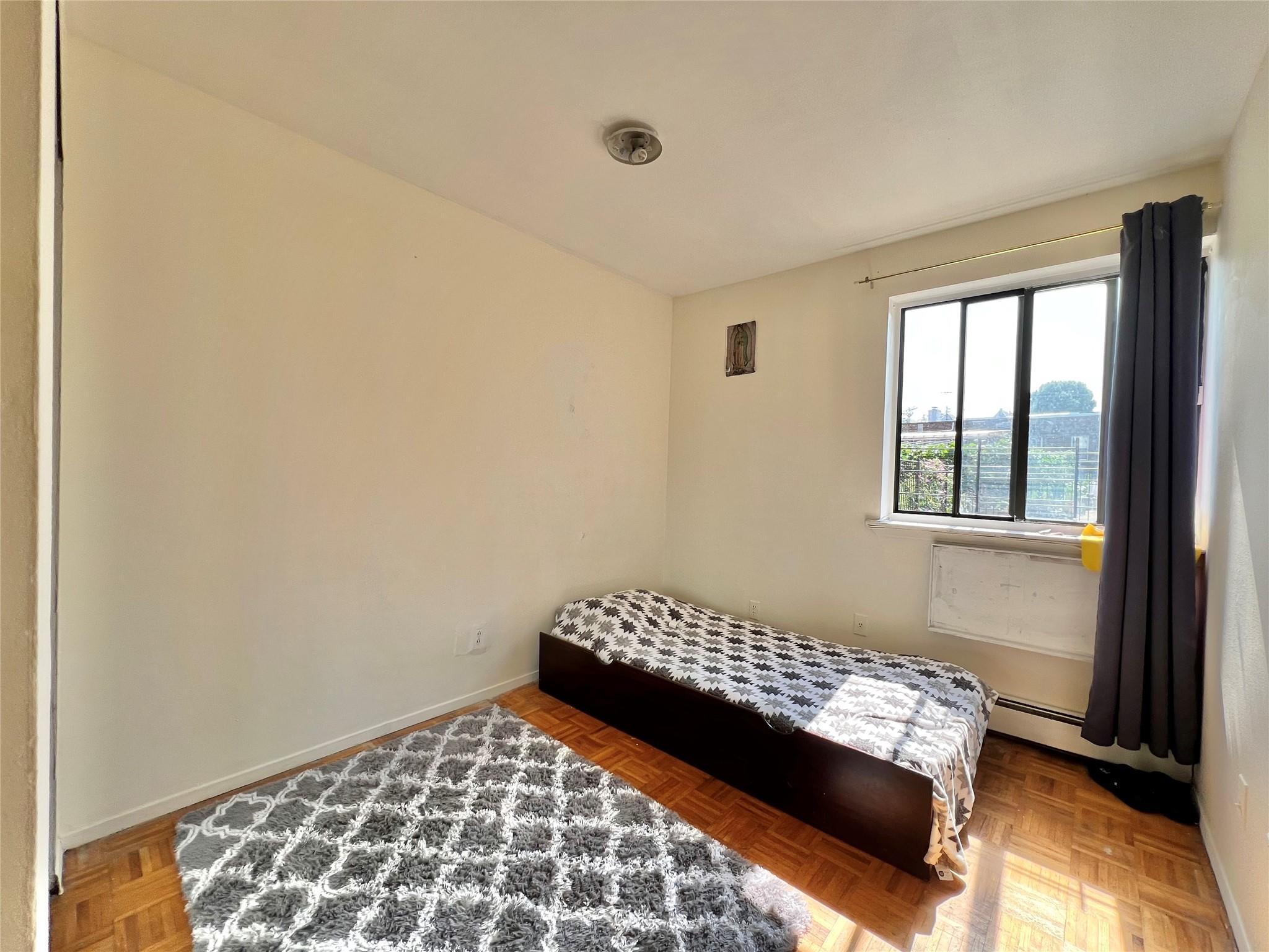 Single Family 82nd  Queens, NY 11373, MLS-880032-4