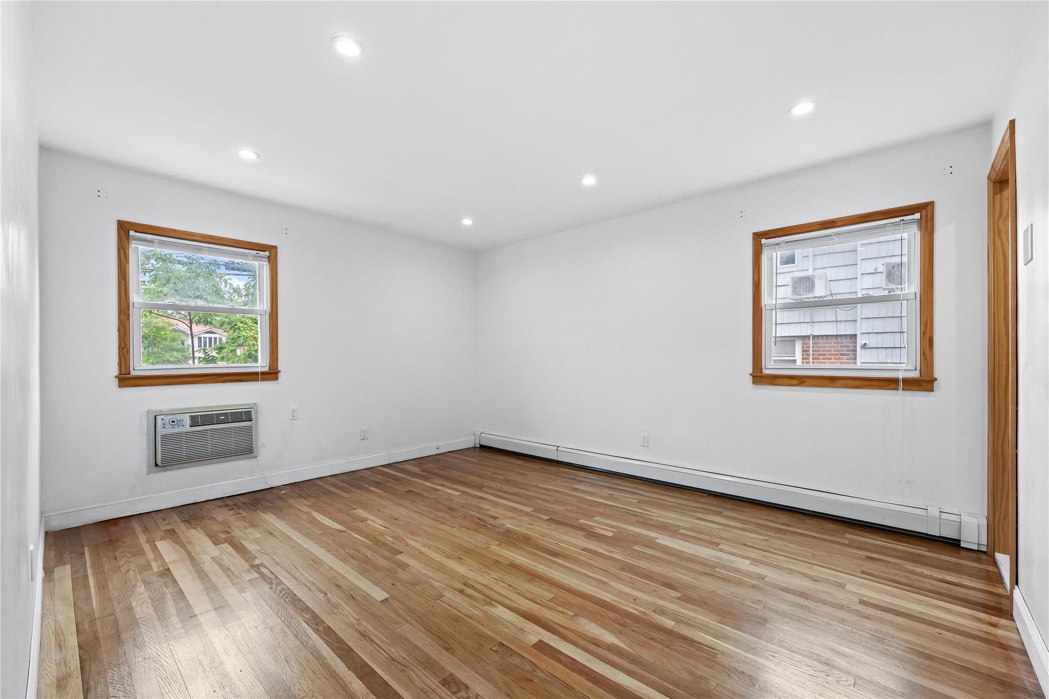 Single Family 26th  Queens, NY 11360, MLS-880038-11