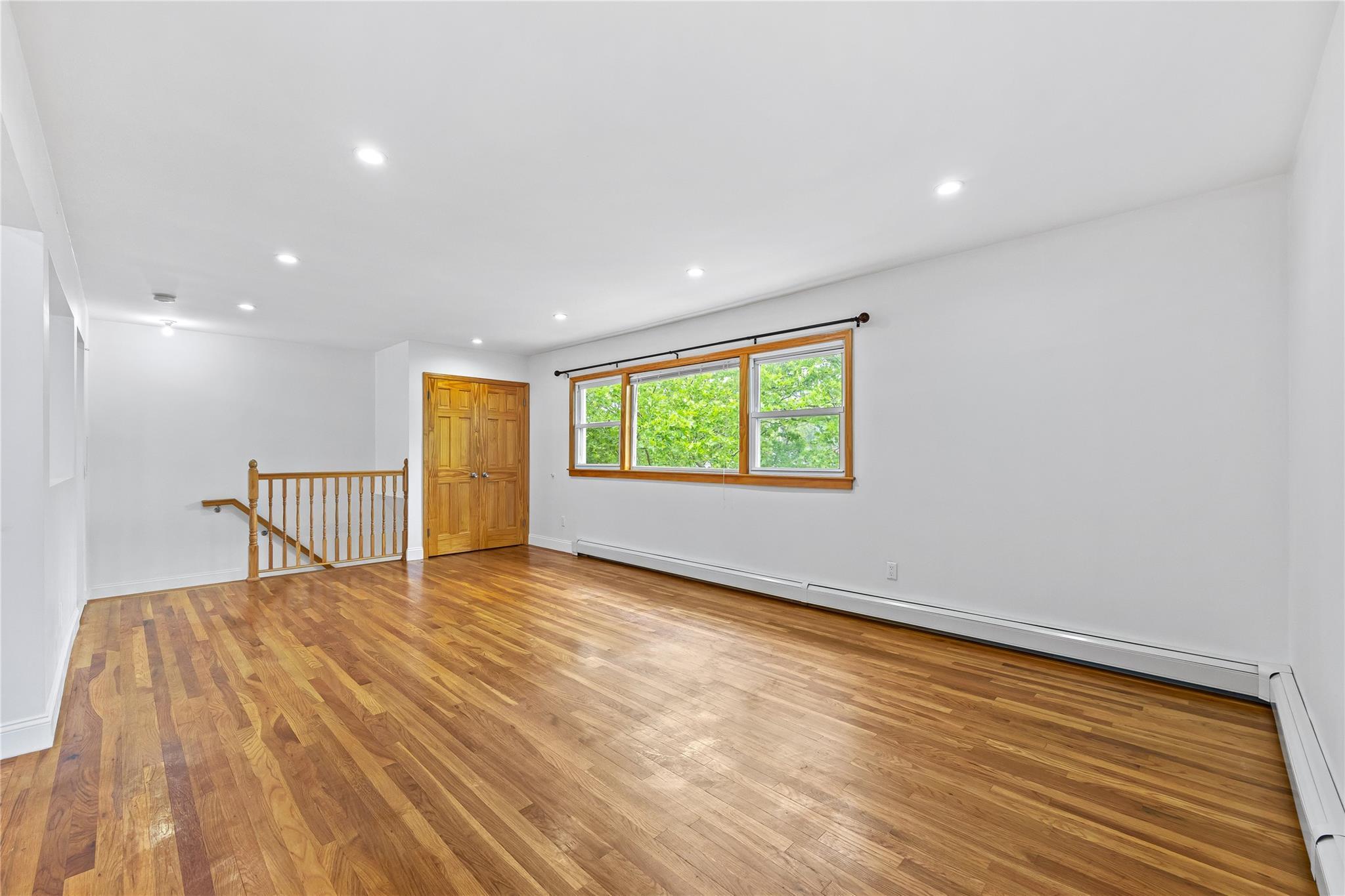 Single Family 26th  Queens, NY 11360, MLS-880038-16