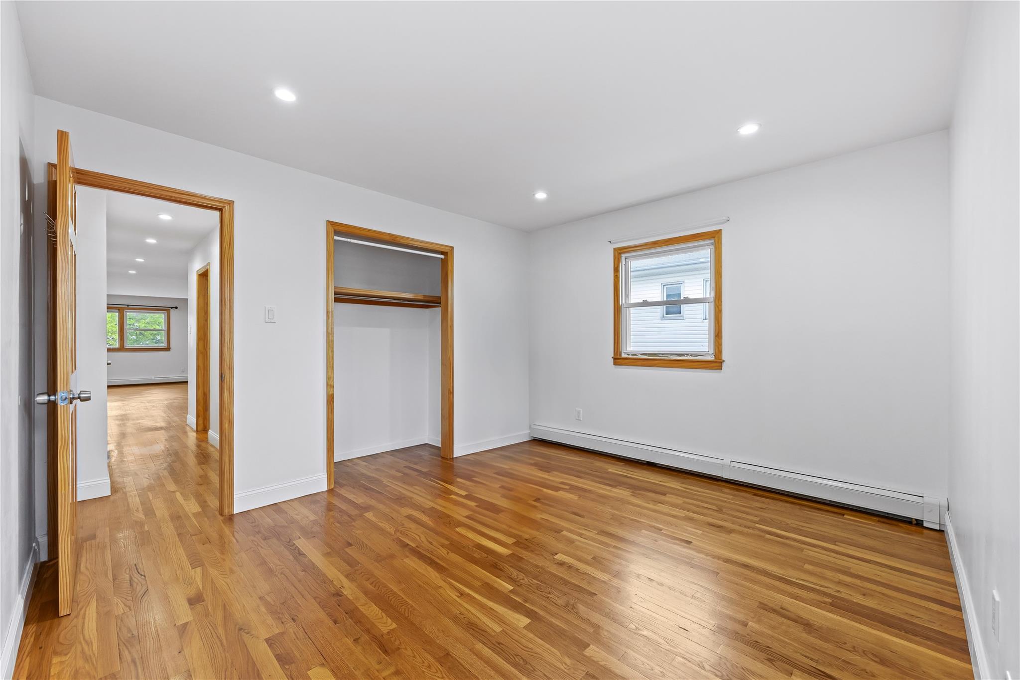 Single Family 26th  Queens, NY 11360, MLS-880038-25