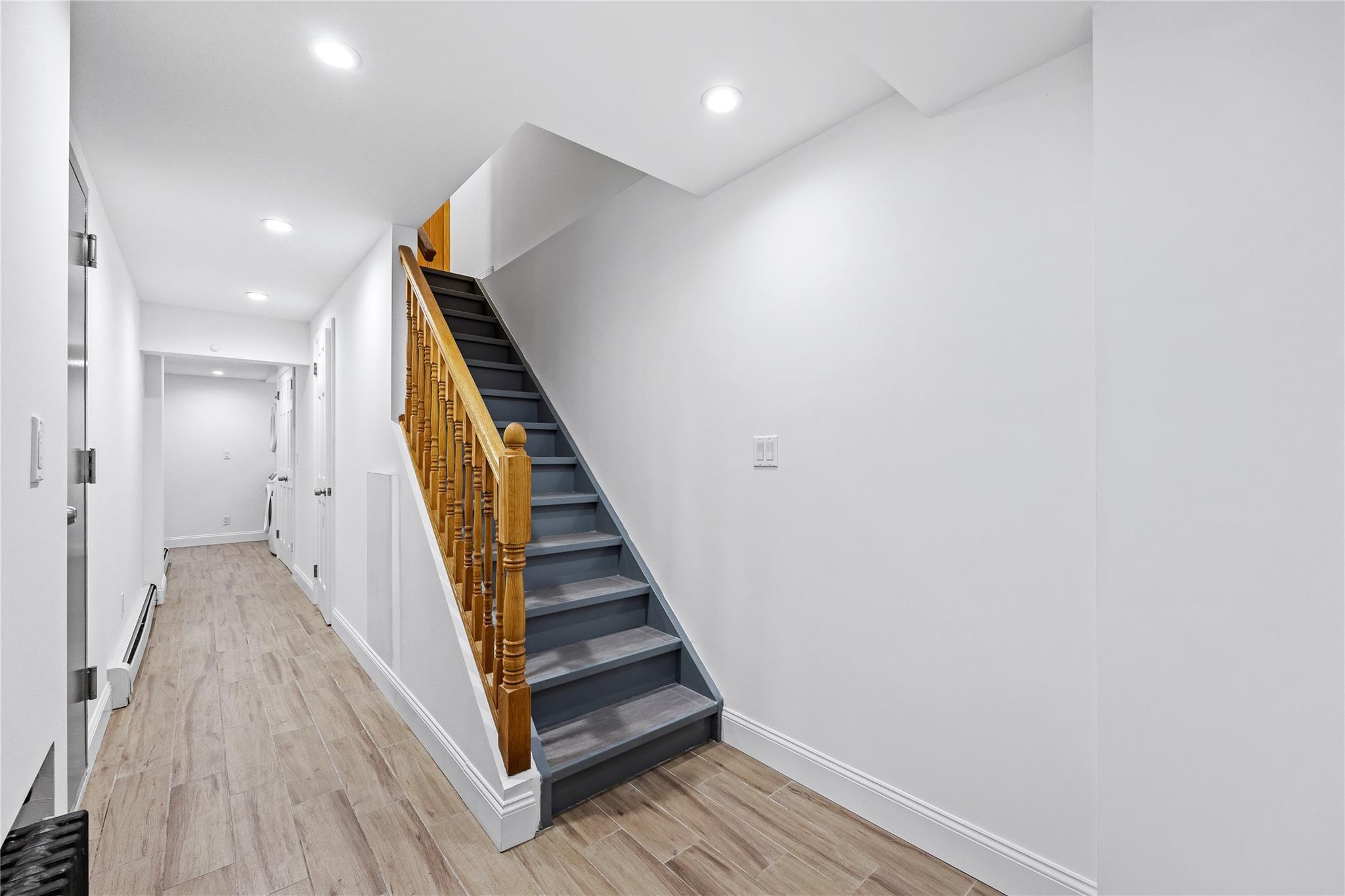 Single Family 26th  Queens, NY 11360, MLS-880038-30