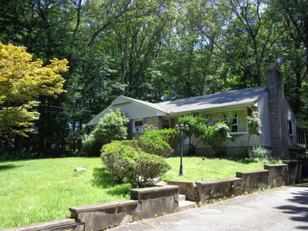 Single Family Spook Rock  Rockland County, NY 10901, MLS-880041-3