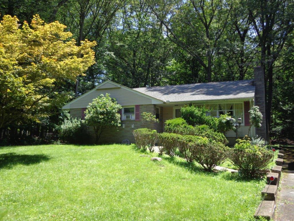 Single Family Spook Rock  Rockland County, NY 10901, MLS-880041-4