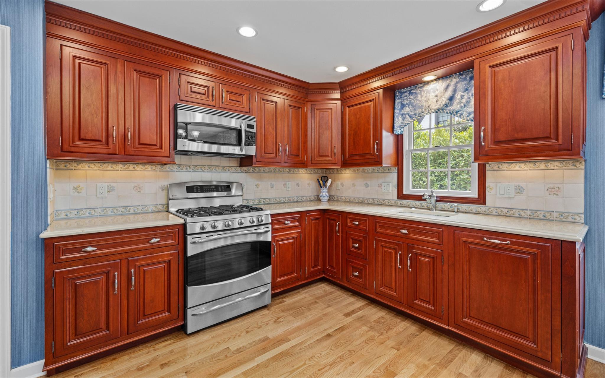 Single Family Locust  Nassau County, NY 11530, MLS-880054-15