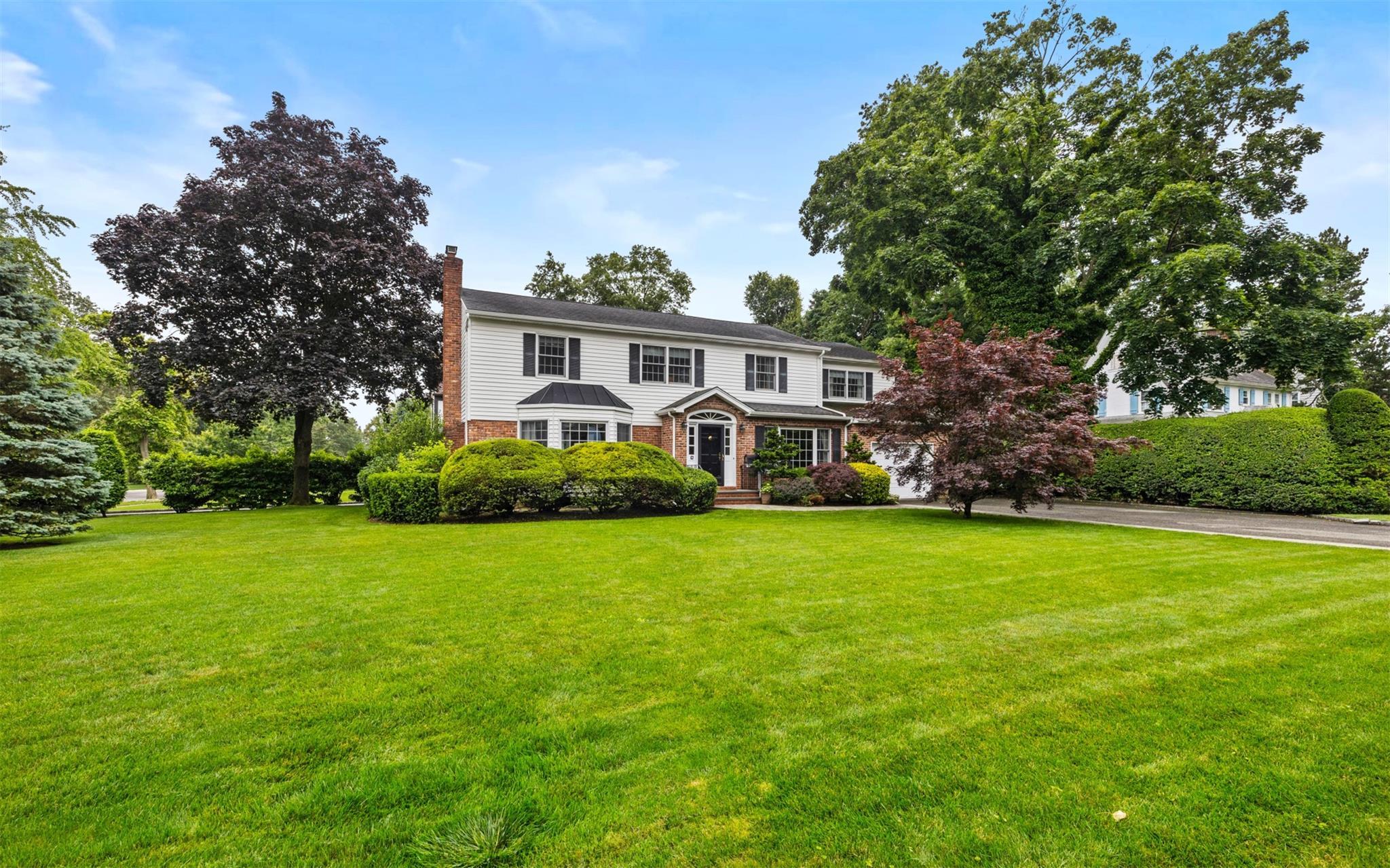 Single Family Locust  Nassau County, NY 11530, MLS-880054-3