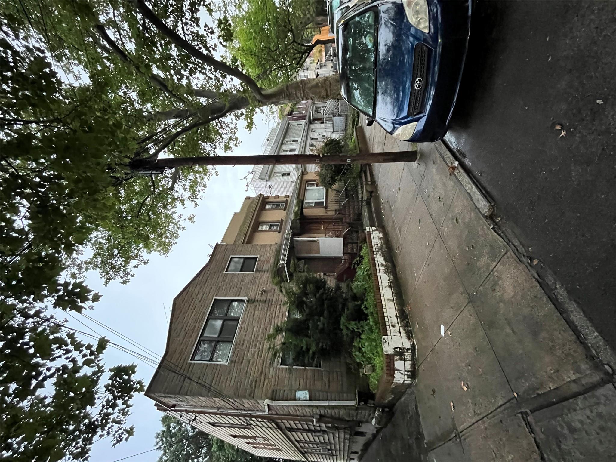 Single Family 101st  Queens, NY 11418, MLS-880063-2