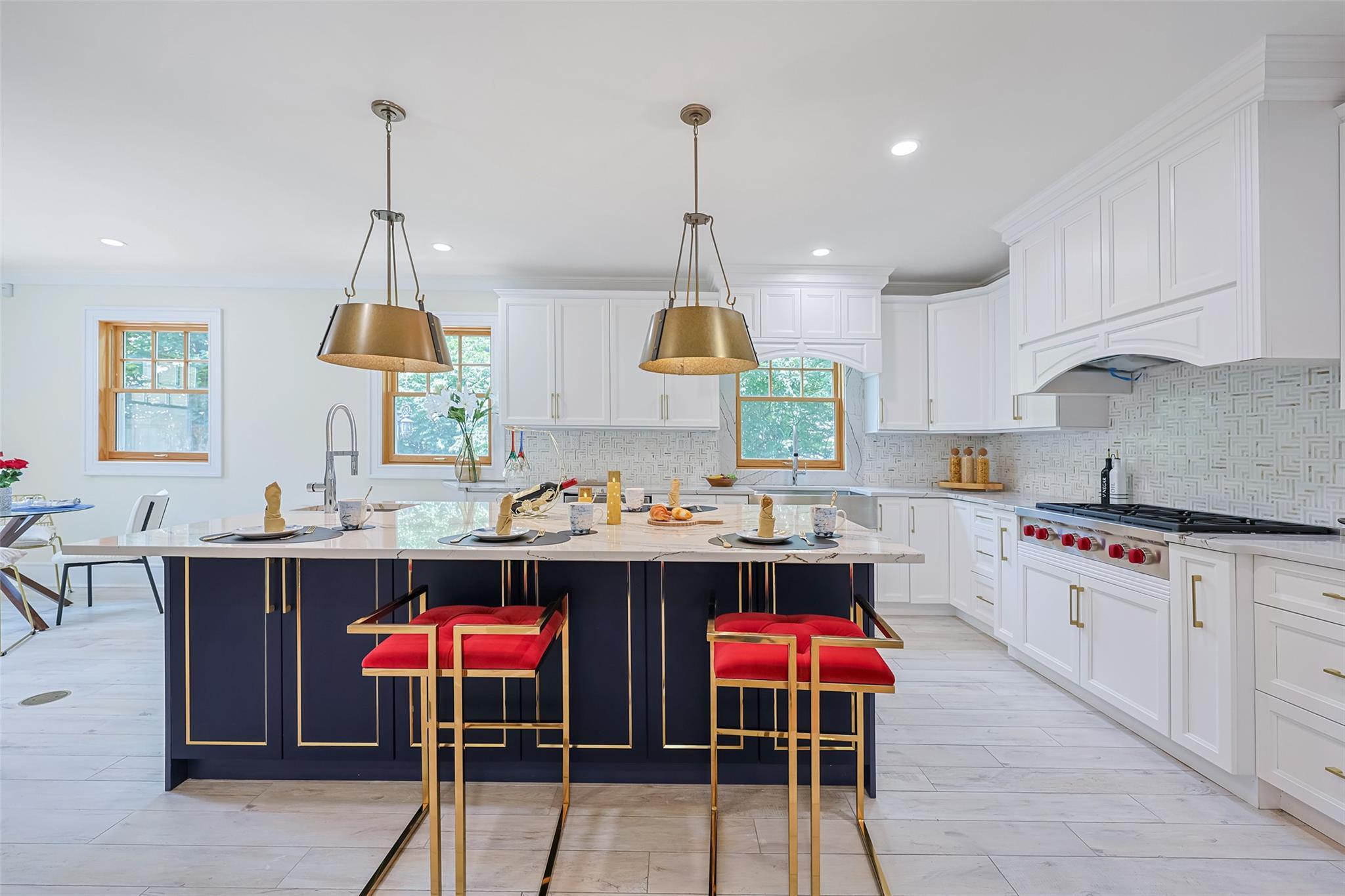 Single Family Hollywood  Queens, NY 11363, MLS-880067-19