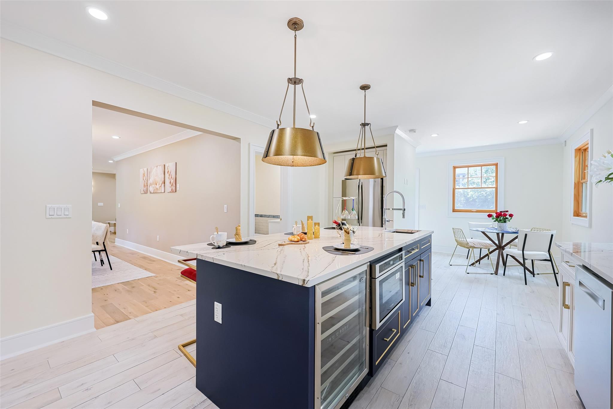 Single Family Hollywood  Queens, NY 11363, MLS-880067-21