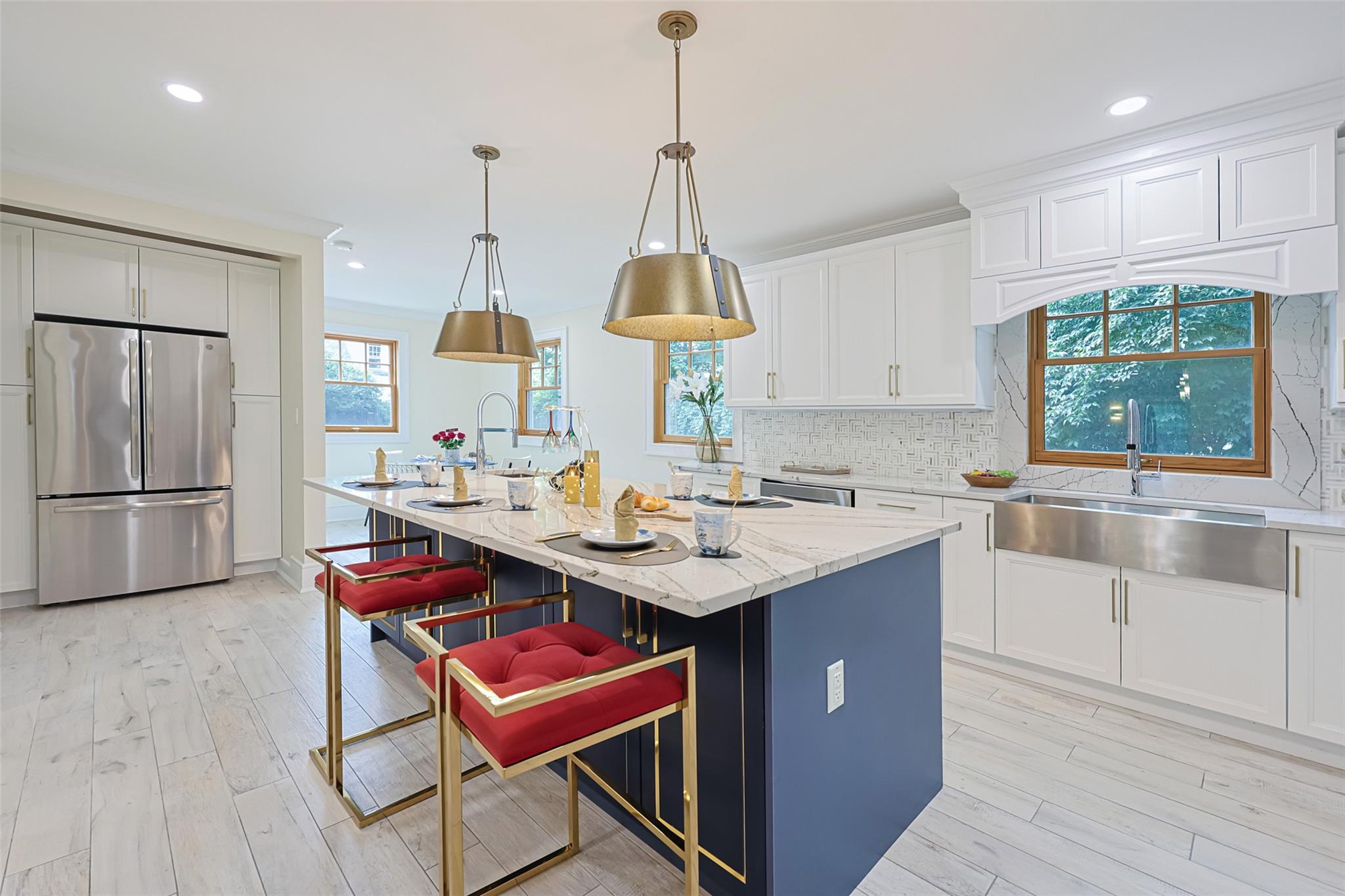 Single Family Hollywood  Queens, NY 11363, MLS-880067-26