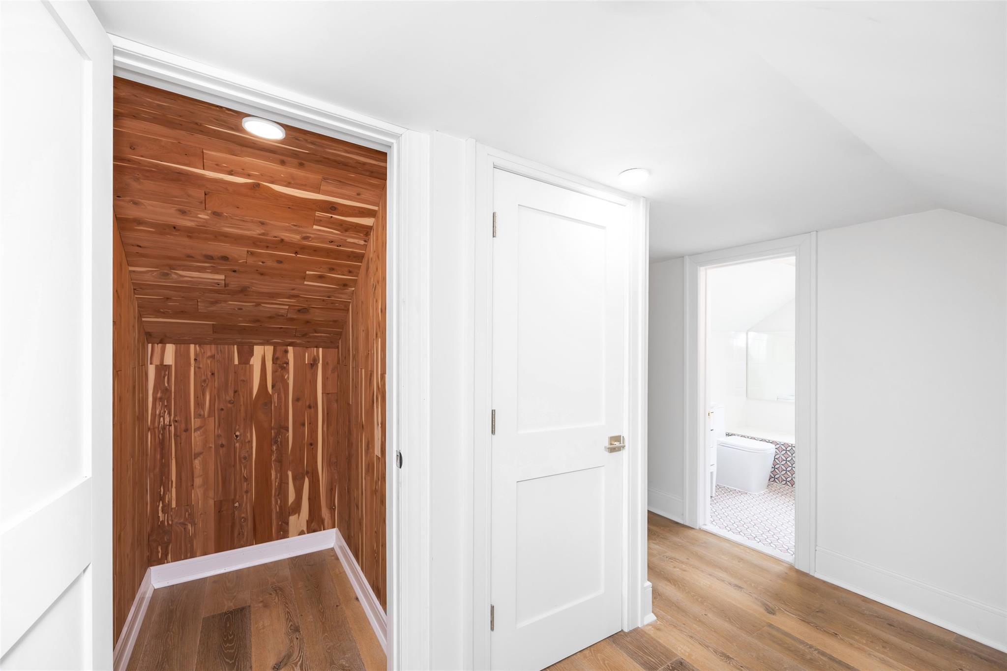 Single Family Hollywood  Queens, NY 11363, MLS-880067-43