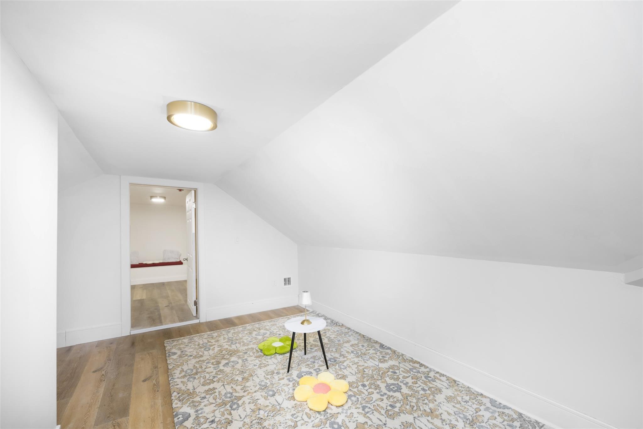 Single Family Hollywood  Queens, NY 11363, MLS-880067-44