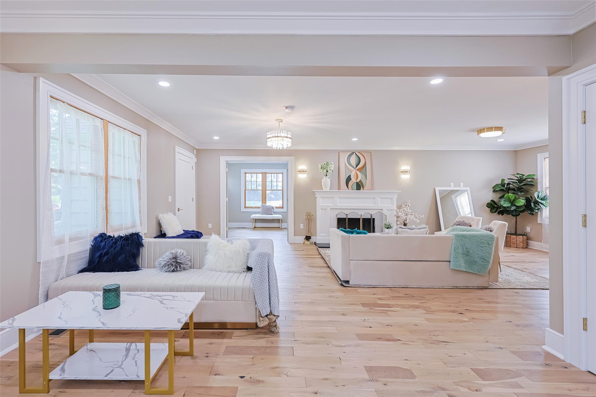 Single Family Hollywood  Queens, NY 11363, MLS-880067-6
