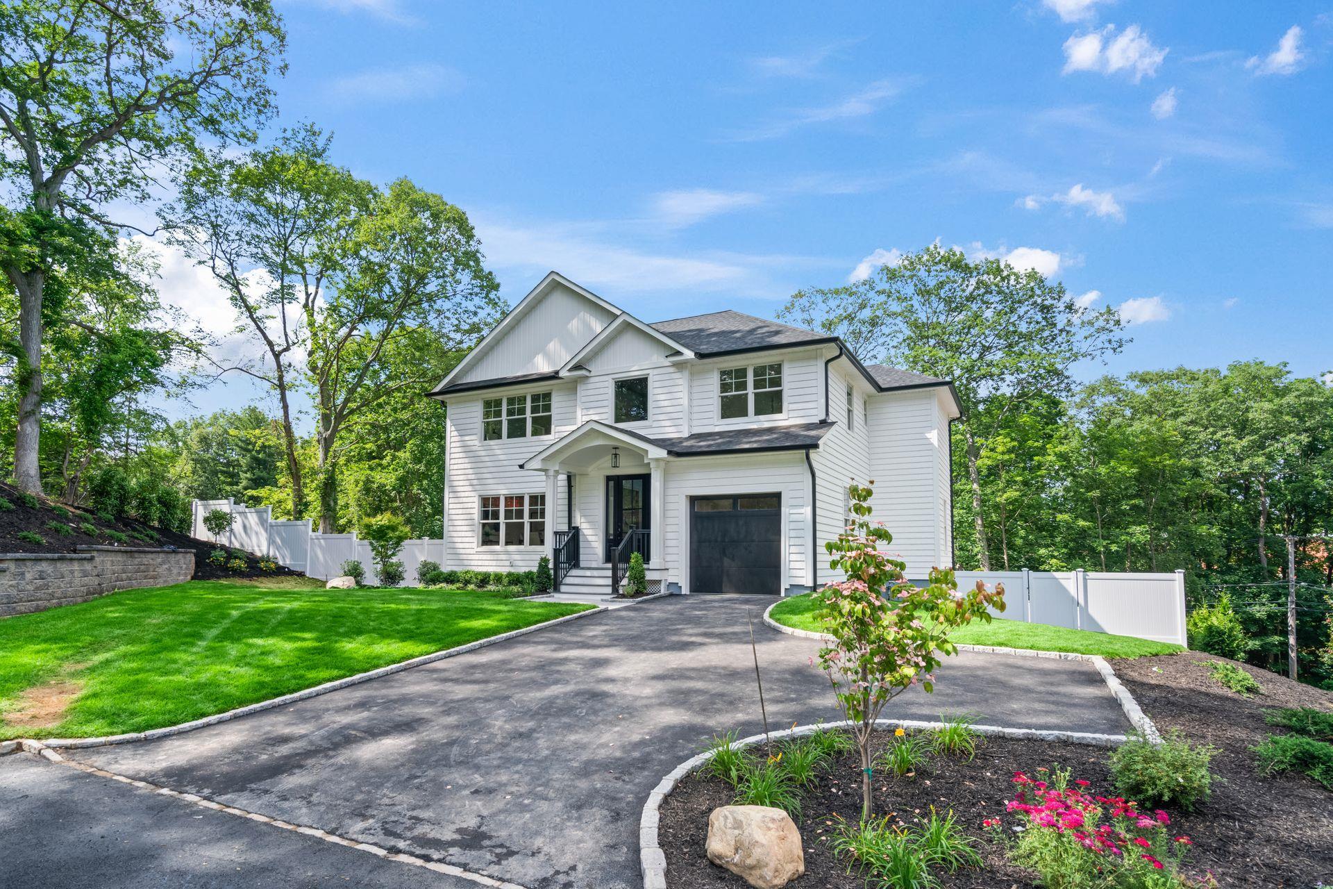 Single Family Middleville  Suffolk County, NY 11768, MLS-880074-2