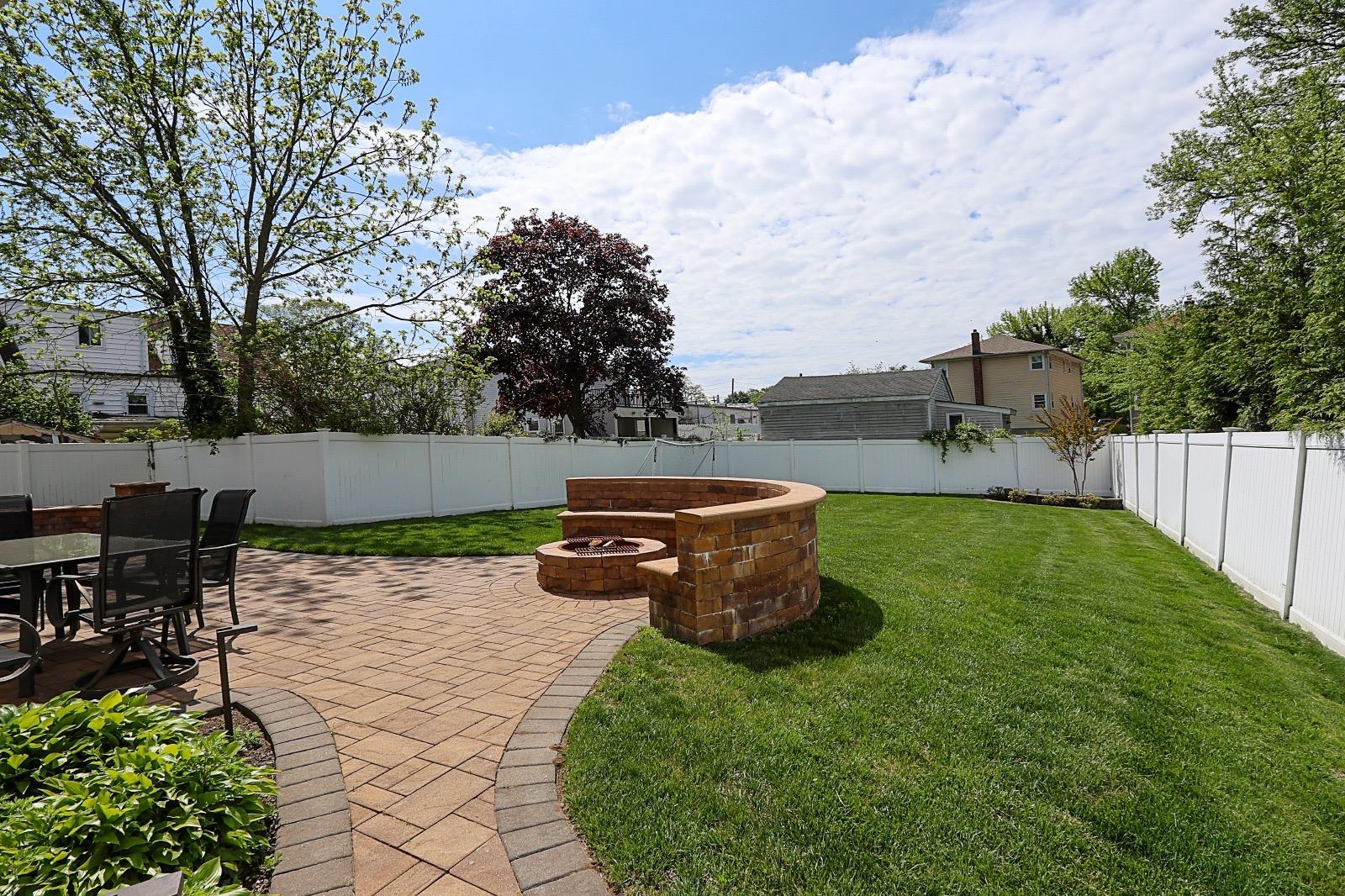 Single Family Bridge  Nassau County, NY 11566, MLS-880084-2