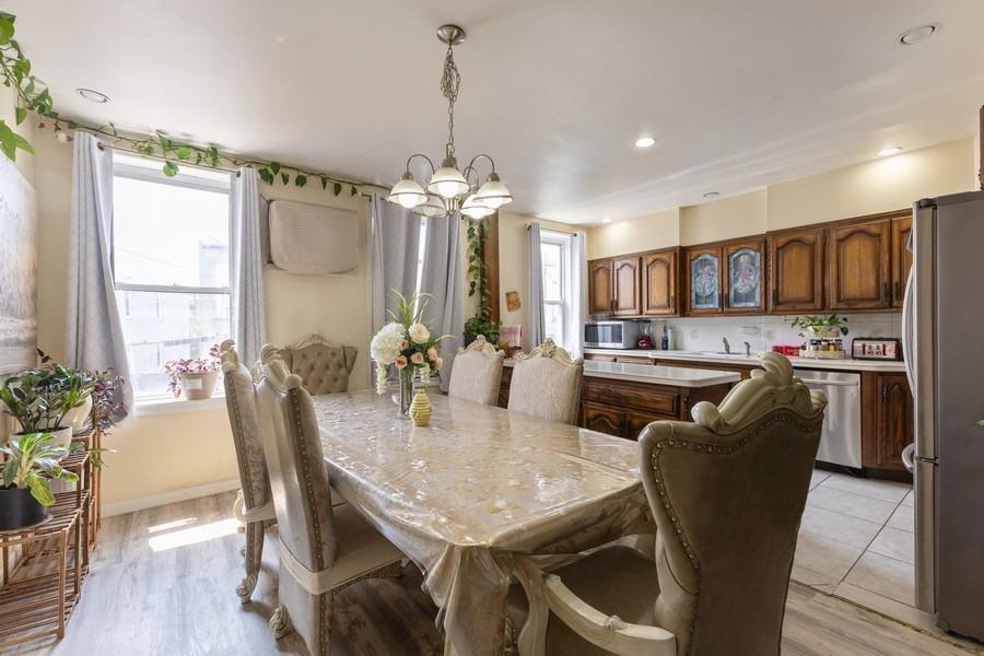 Single Family Catalpa  Queens, NY 11385, MLS-880094-10