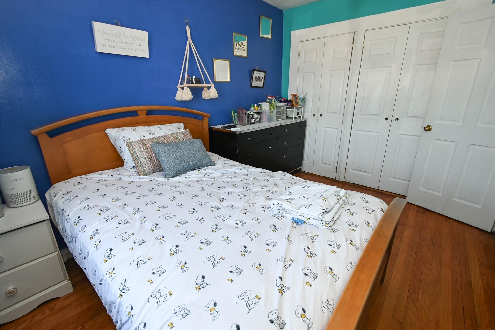 Single Family 117th  Queens, NY 11356, MLS-880116-10