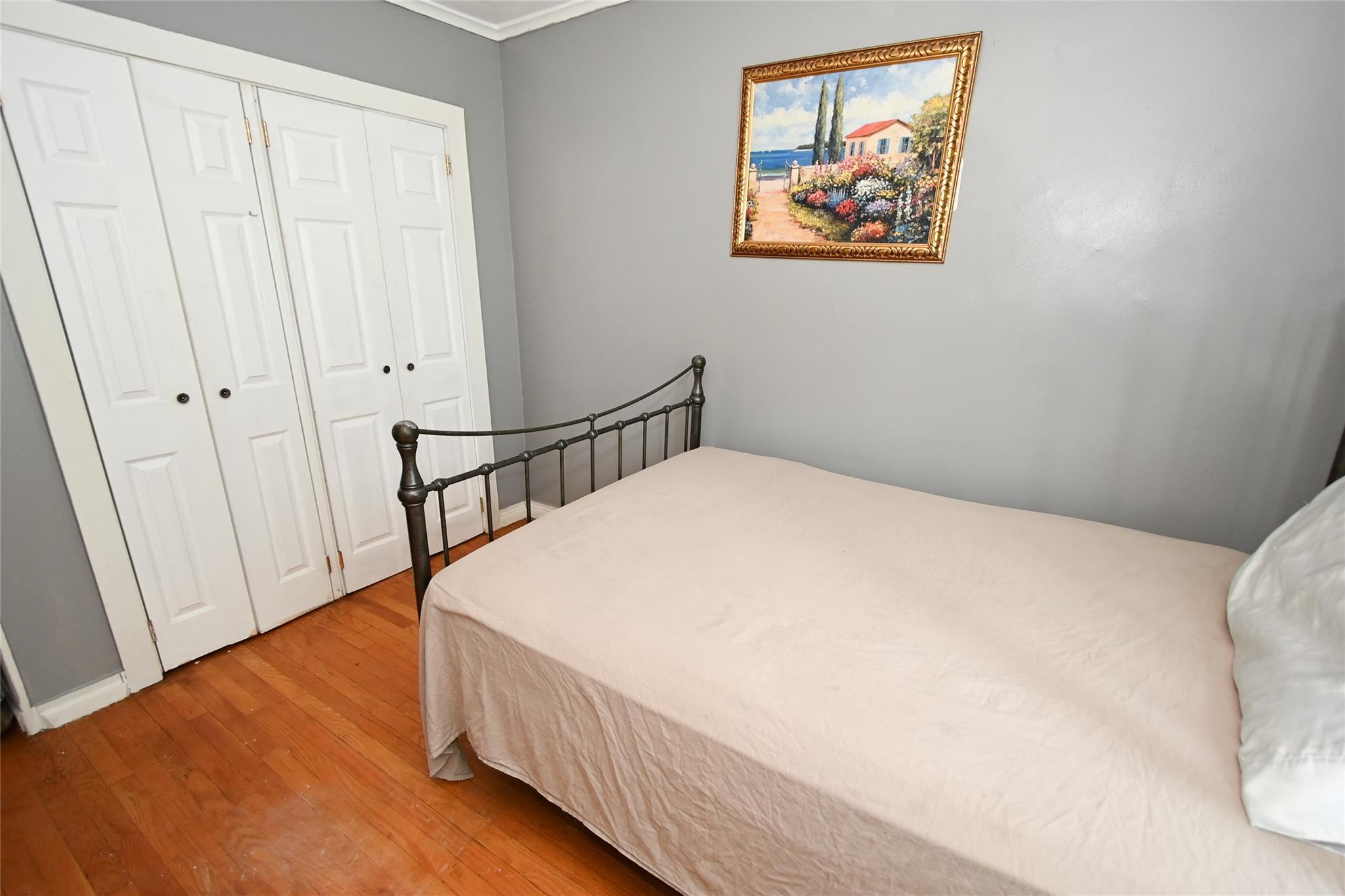 Single Family 117th  Queens, NY 11356, MLS-880116-12