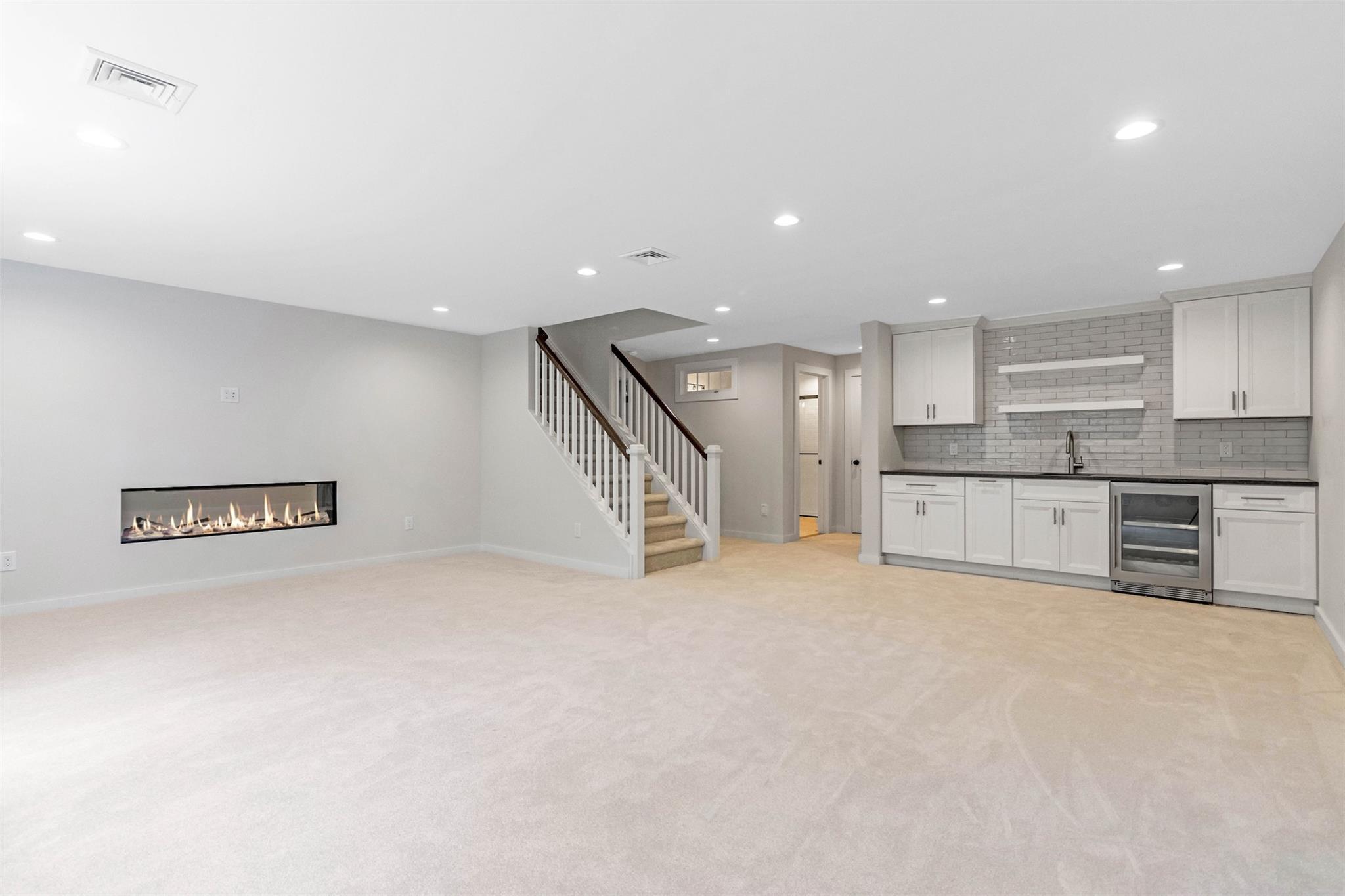 Single Family Sunset  Suffolk County, NY 11944, MLS-880117-24