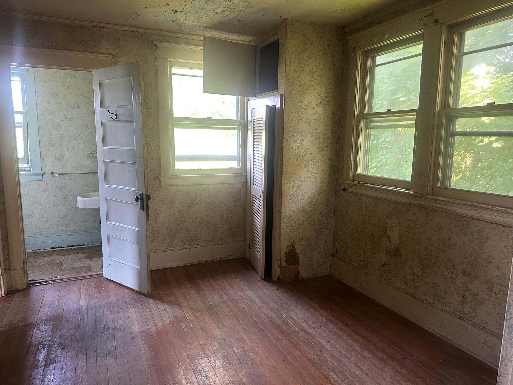 Single Family Mustato  Westchester County, NY 10536, MLS-880143-4