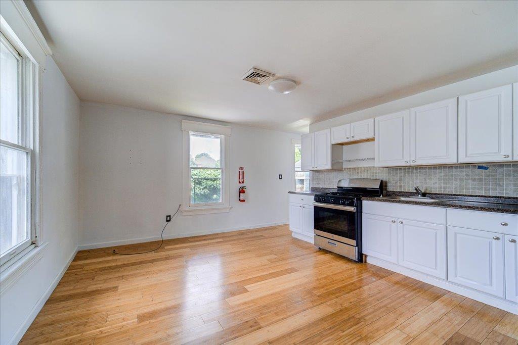 Single Family Main  Orange County, NY 10940, MLS-880208-22
