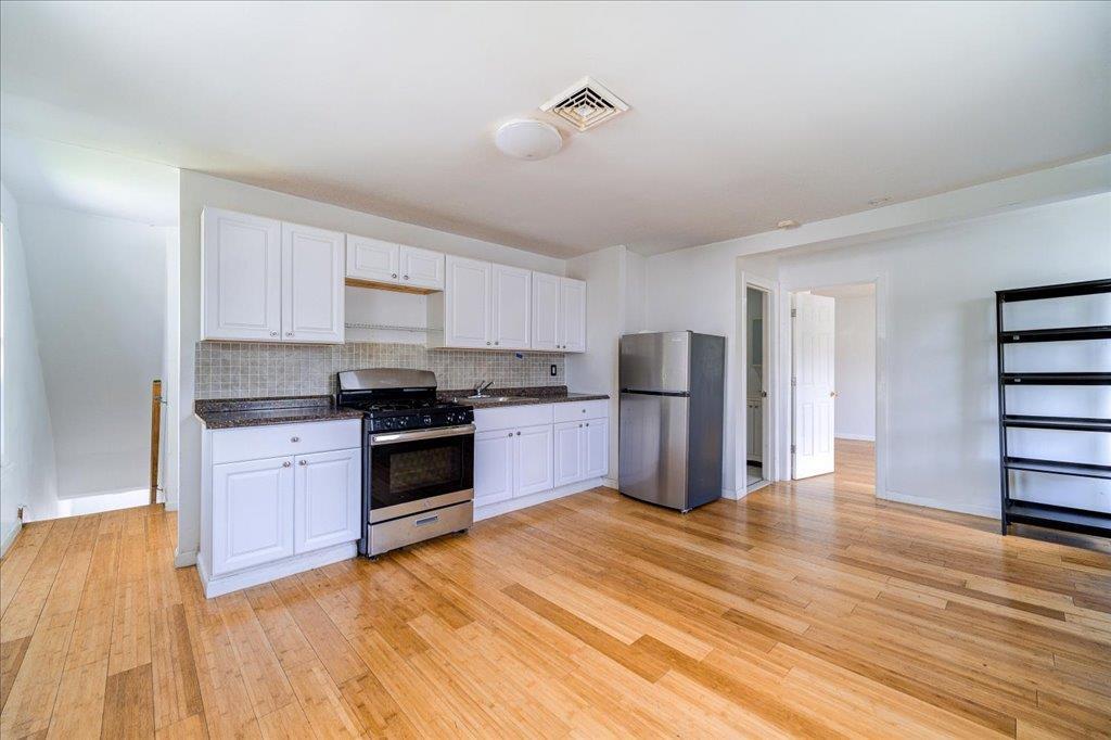 Single Family Main  Orange County, NY 10940, MLS-880208-25