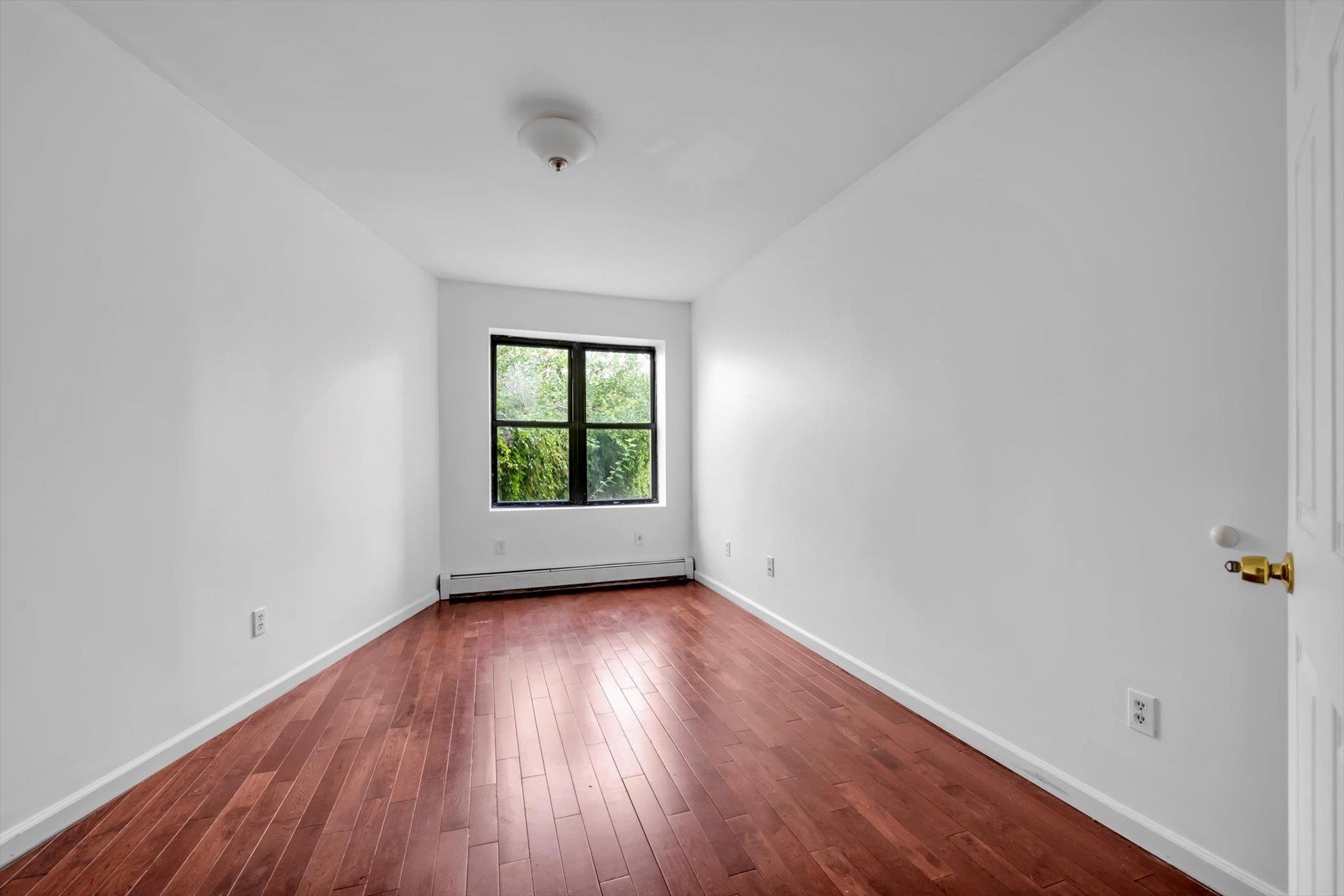 Single Family Stockholm  Brooklyn, NY 11221, MLS-880214-7