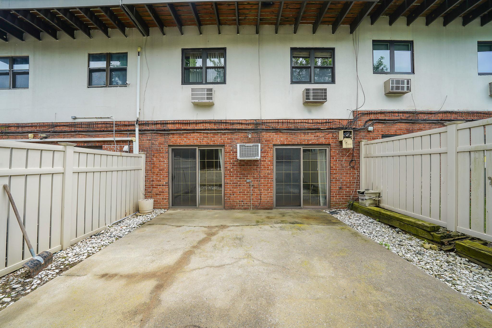 Condo Julius  Queens, NY 11356, MLS-880224-2