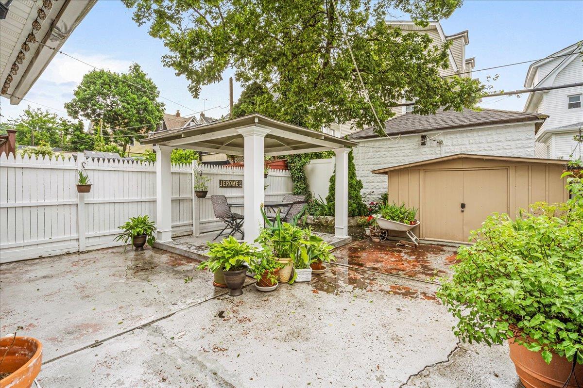 Single Family 107th  Queens, NY 11418, MLS-880229-32