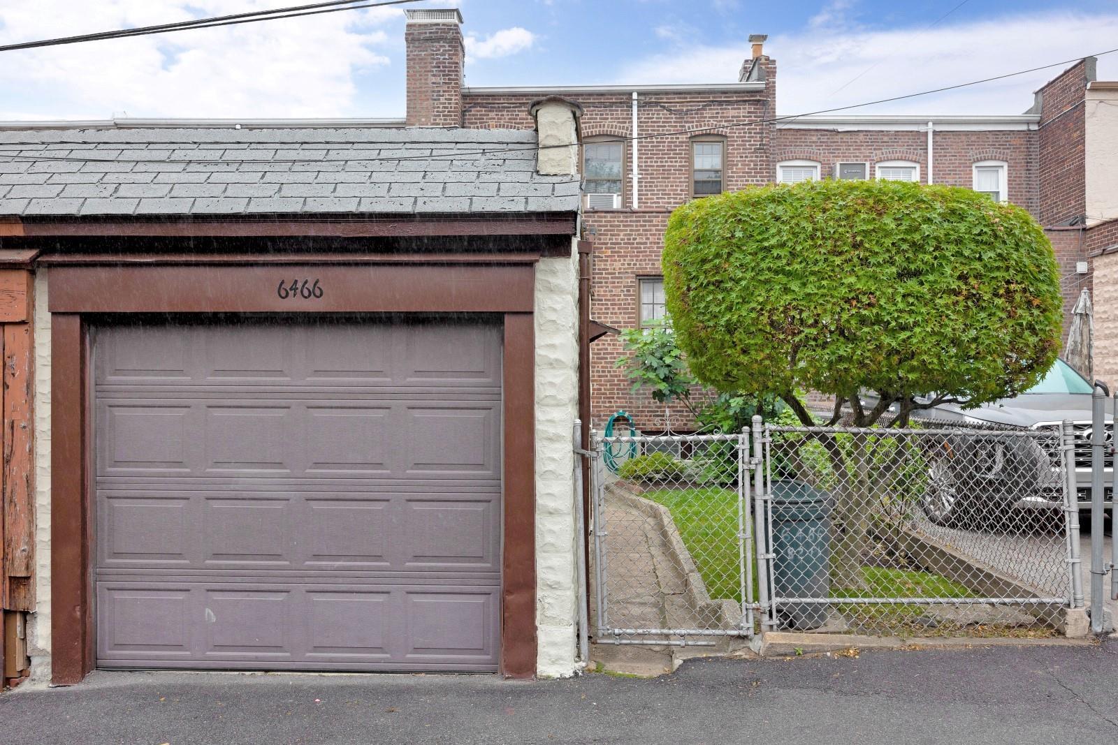 Single Family 82nd Queens, NY 11379, MLS-880230-27