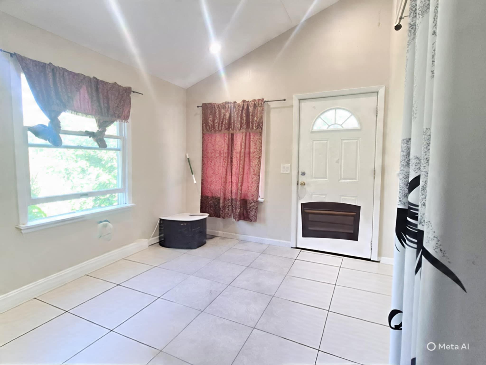 Single Family Oak  Suffolk County, NY 11901, MLS-880243-4