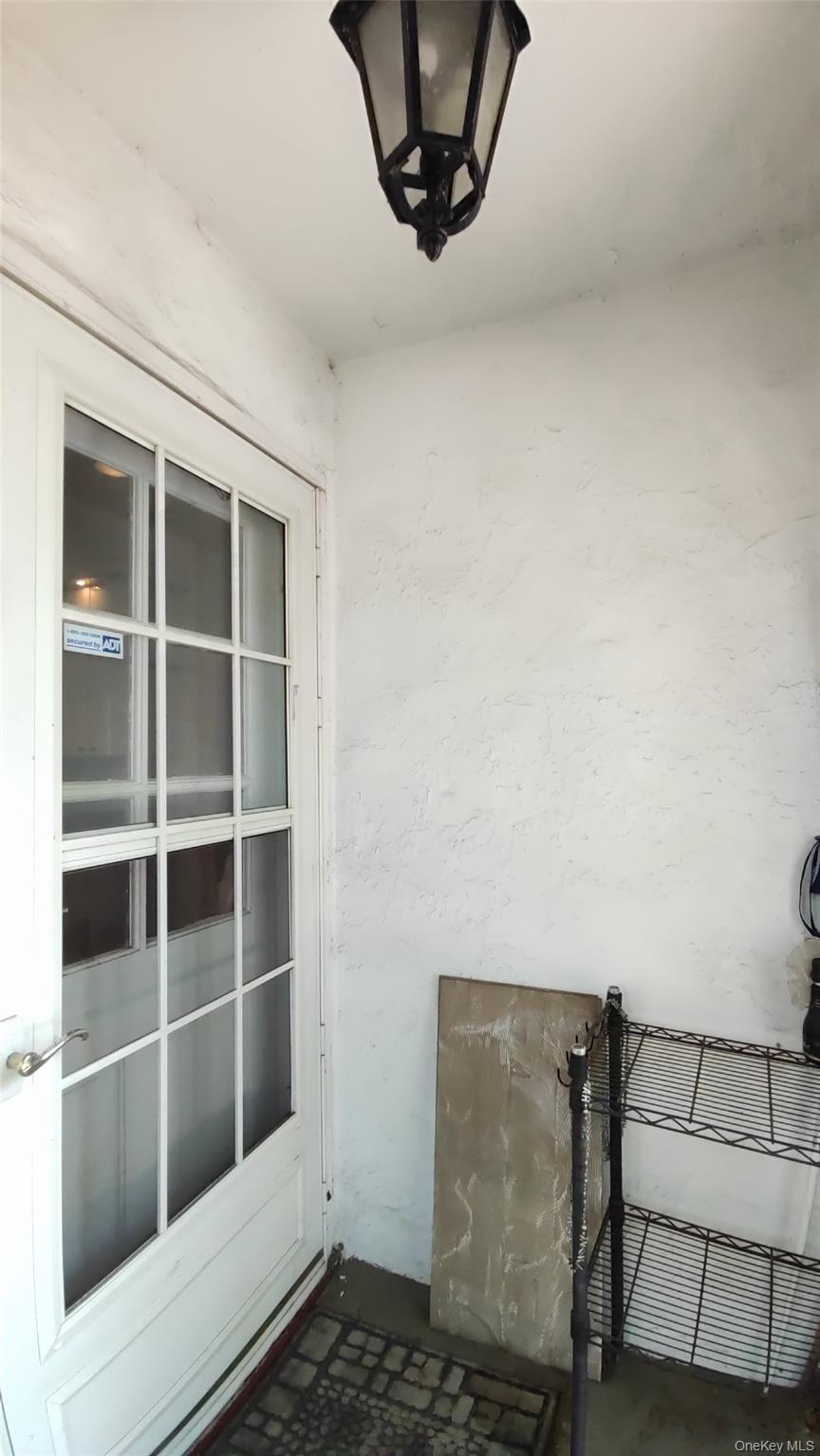 Single Family Utopia Pkwy Queens, NY 11432, MLS-880256-27