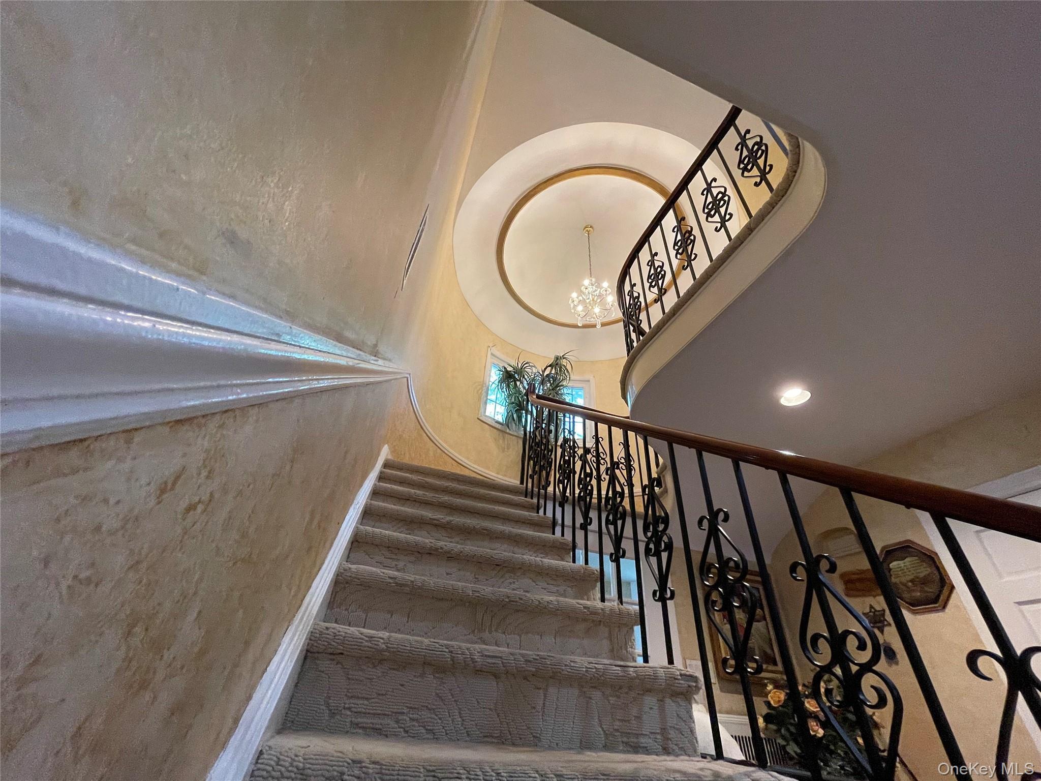 Single Family Utopia Pkwy Queens, NY 11432, MLS-880256-5