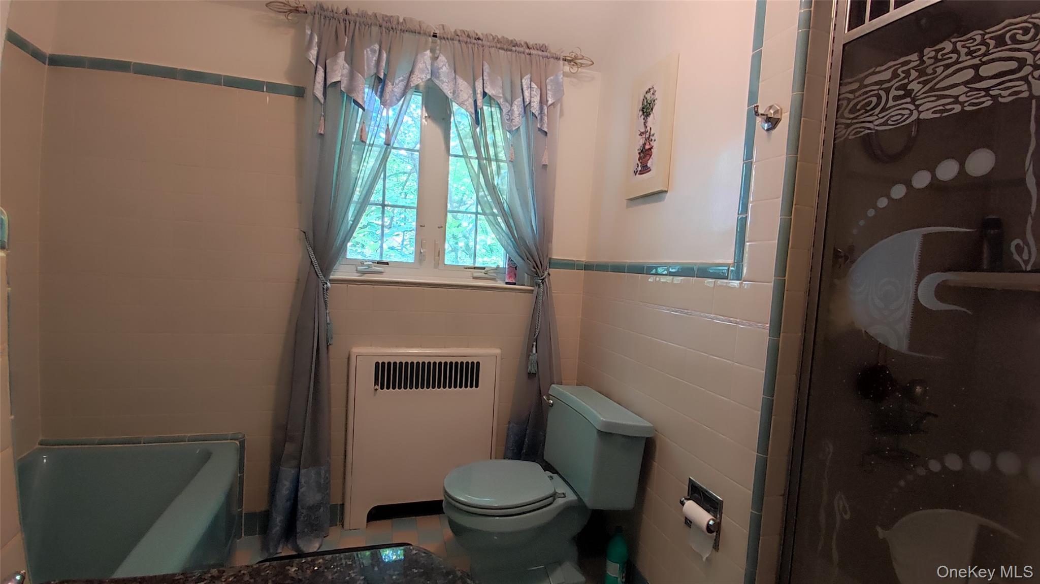 Single Family Utopia Pkwy Queens, NY 11432, MLS-880256-9