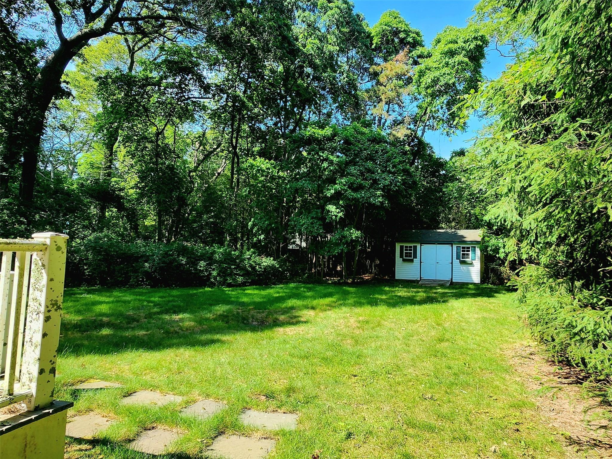 Single Family Sayres  Suffolk County, NY 11975, MLS-880267-12