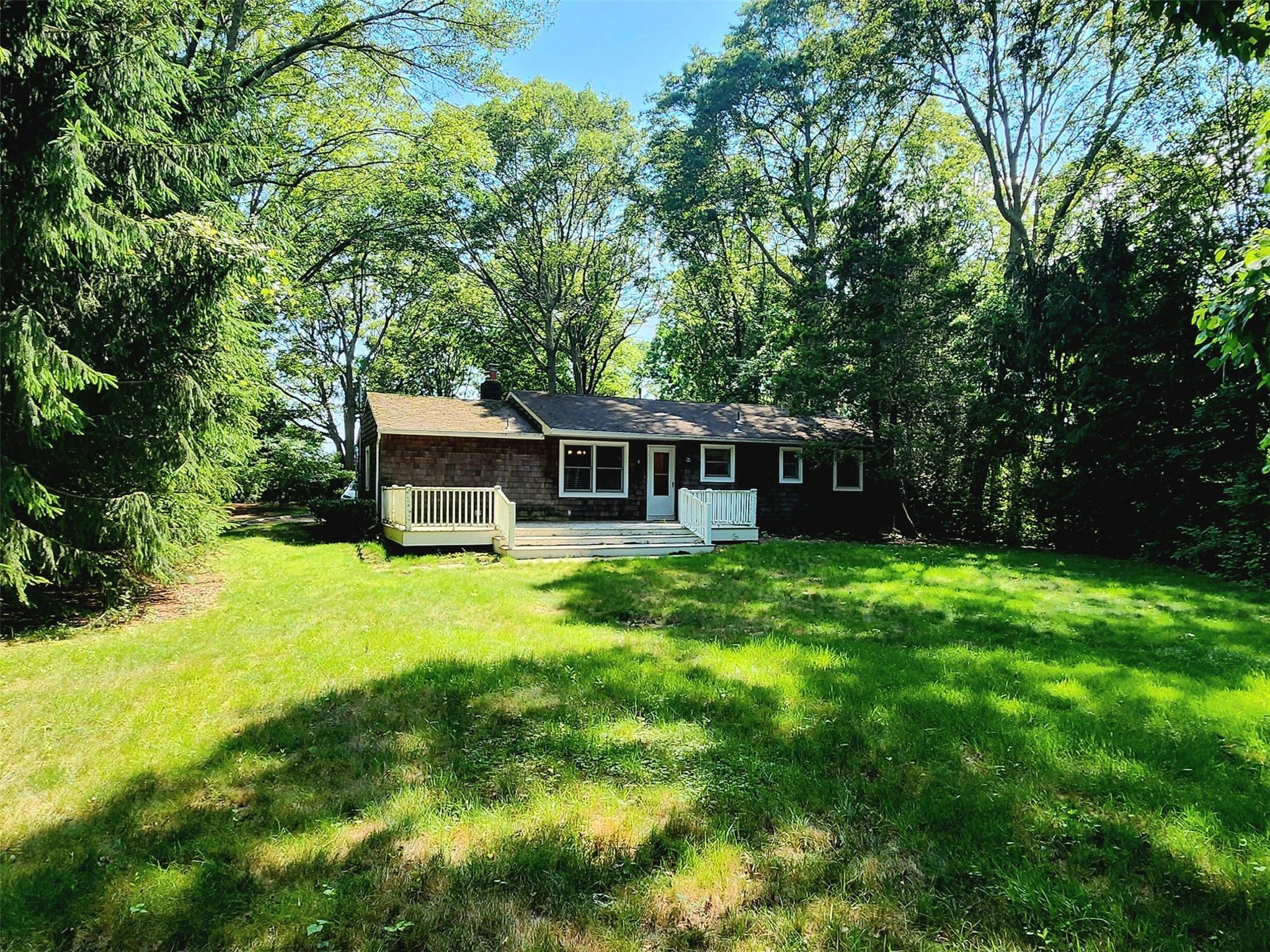 Single Family Sayres  Suffolk County, NY 11975, MLS-880267-13