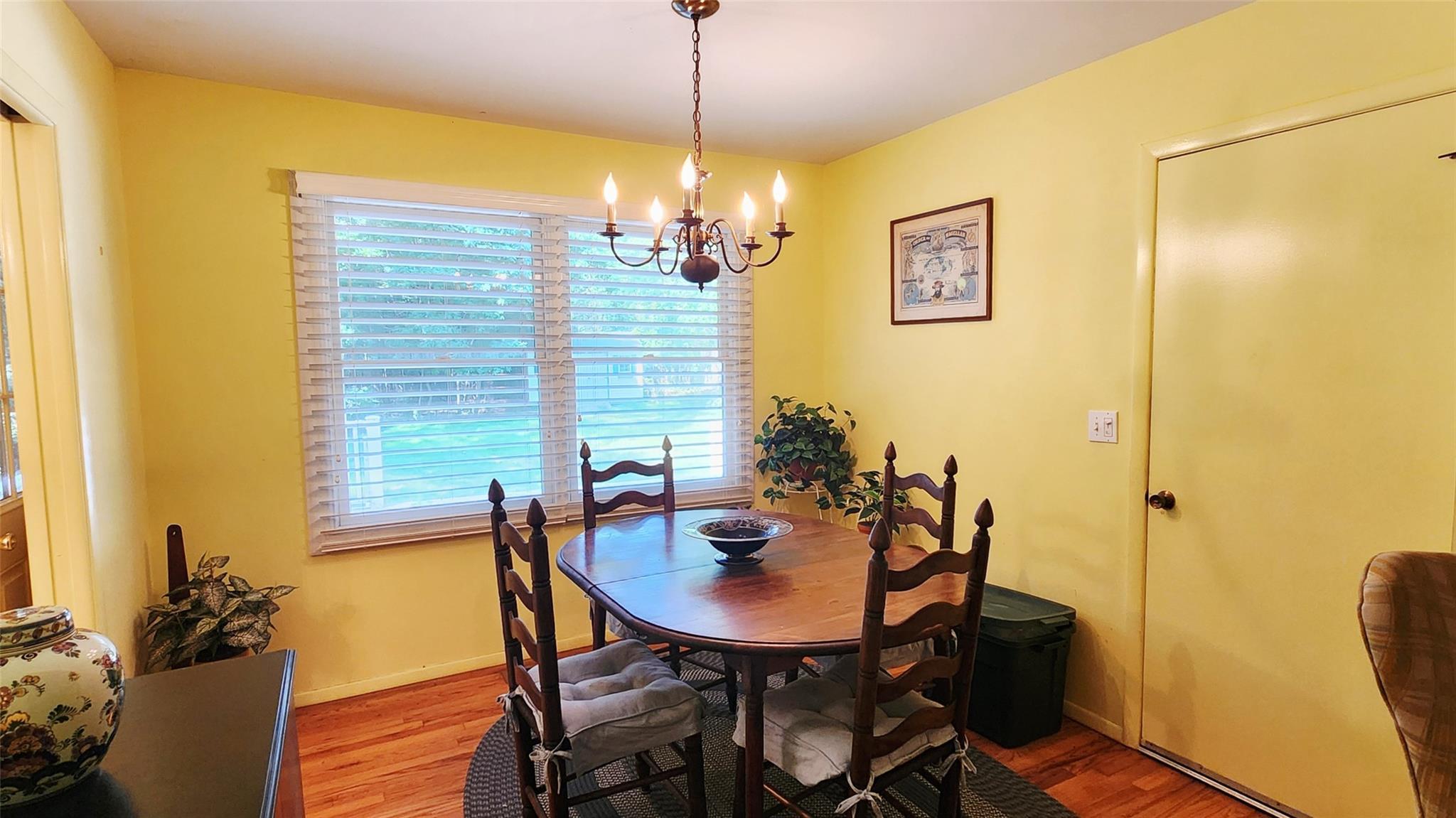 Single Family Sayres  Suffolk County, NY 11975, MLS-880267-5