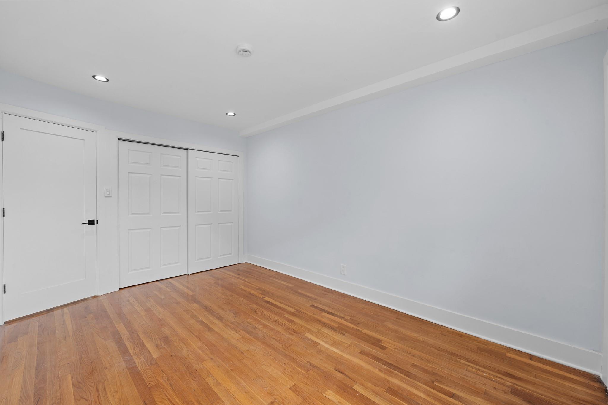 Single Family Avenue J  Brooklyn, NY 11236, MLS-880268-15