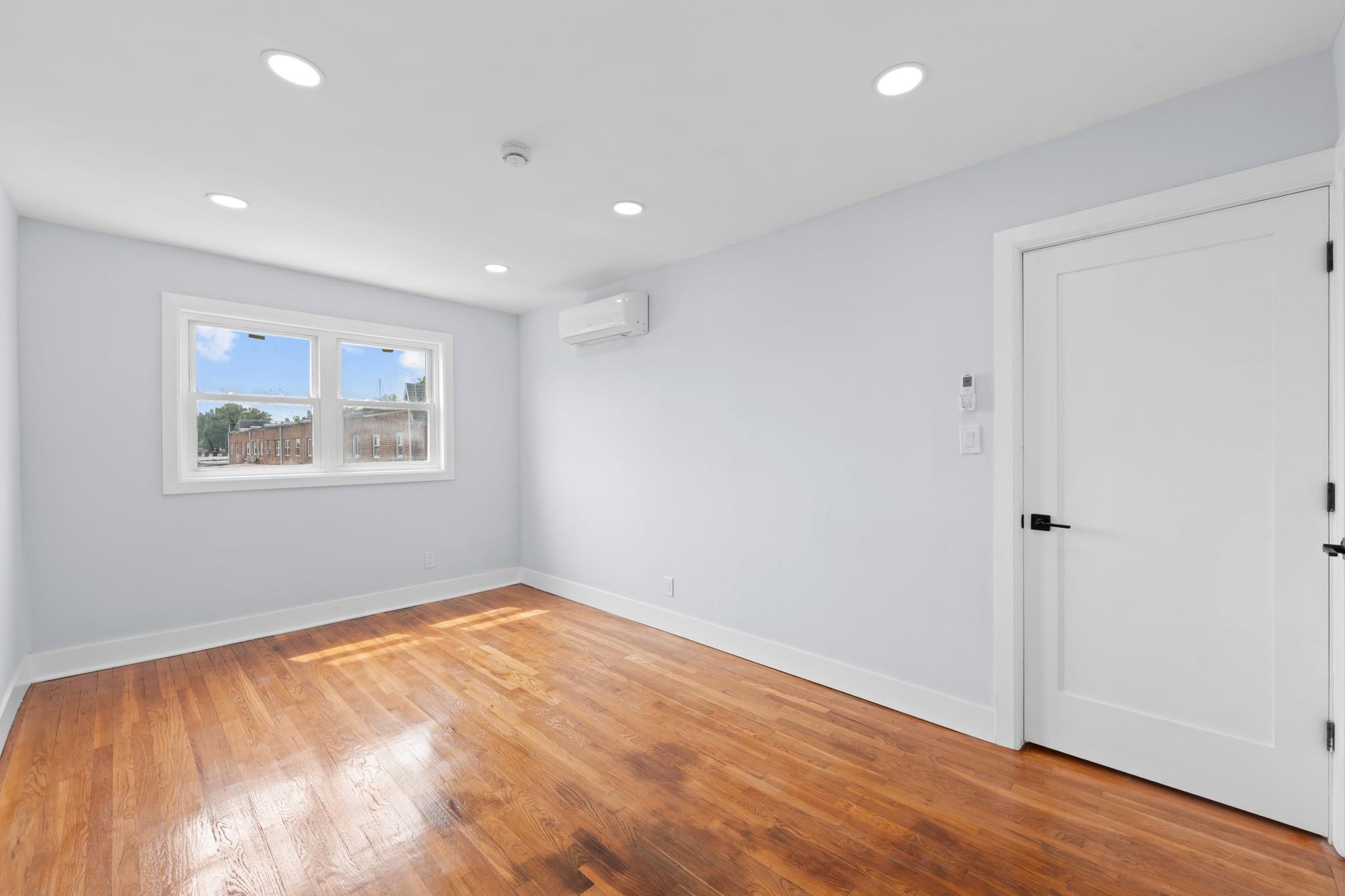 Single Family Avenue J  Brooklyn, NY 11236, MLS-880268-9