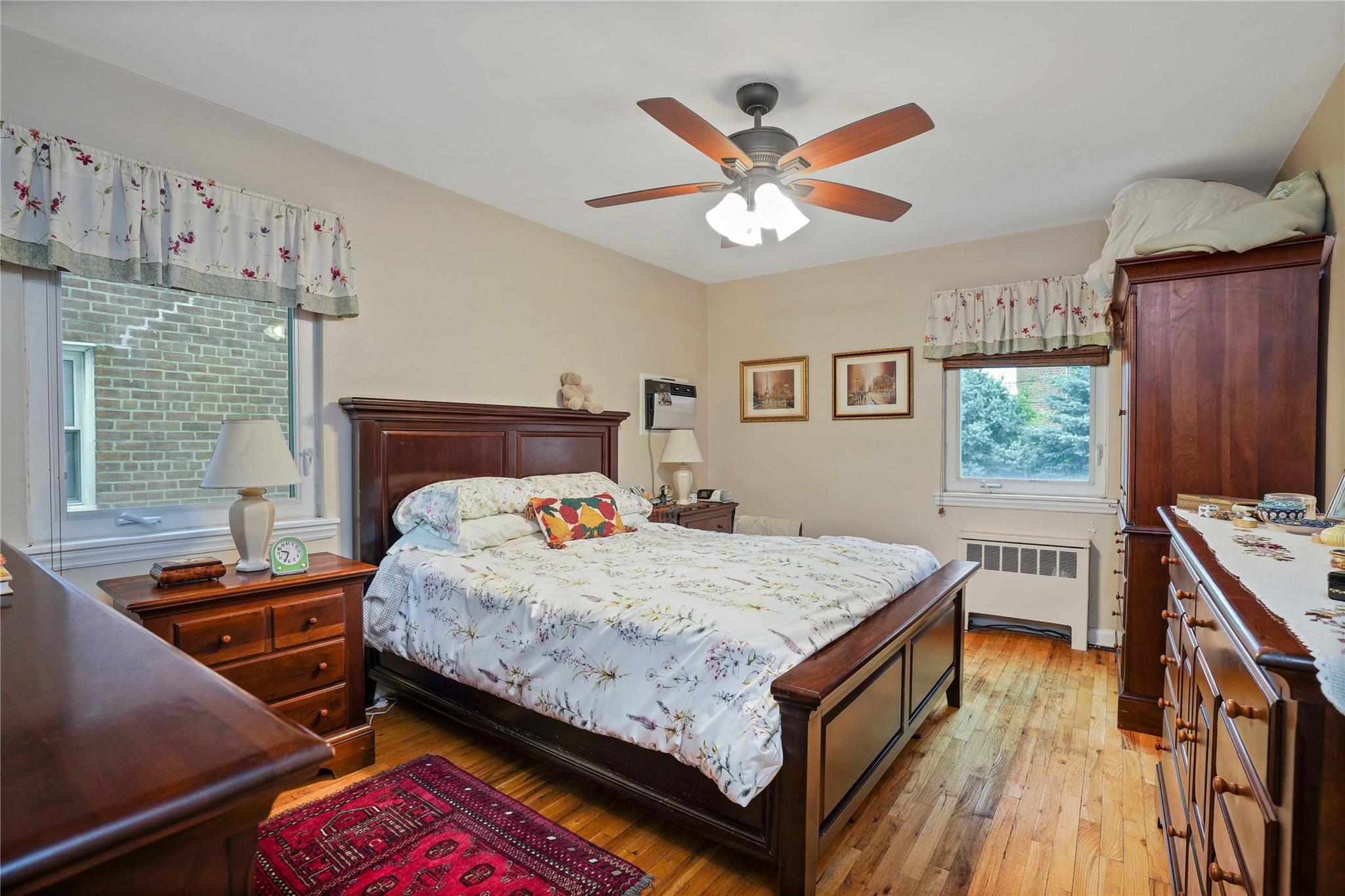 Single Family 78th  Queens, NY 11379, MLS-880272-15