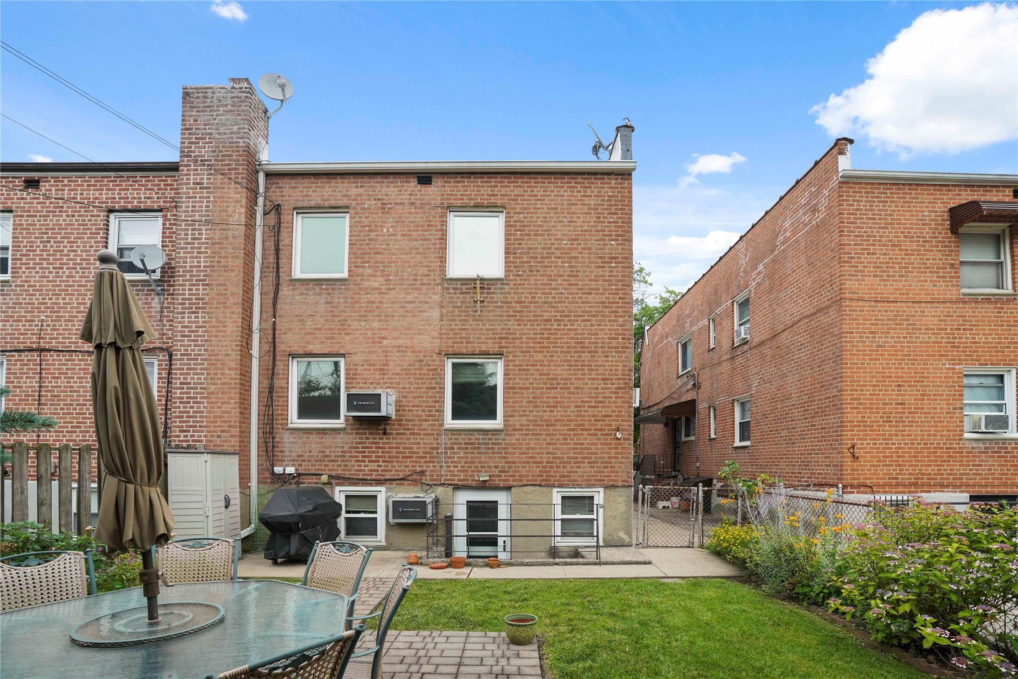 Single Family 78th  Queens, NY 11379, MLS-880272-24