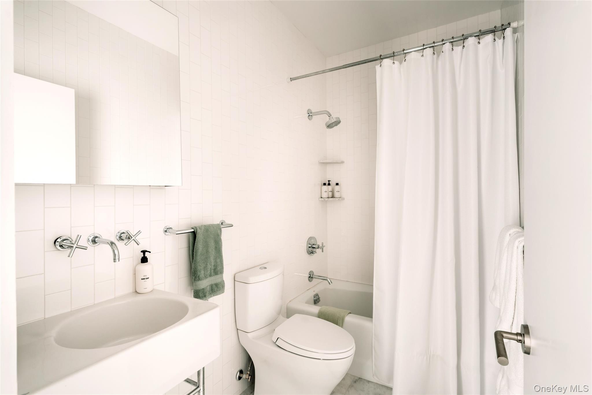 Single Family Jim Stephenson  Sullivan County, NY 12748, MLS-880278-40