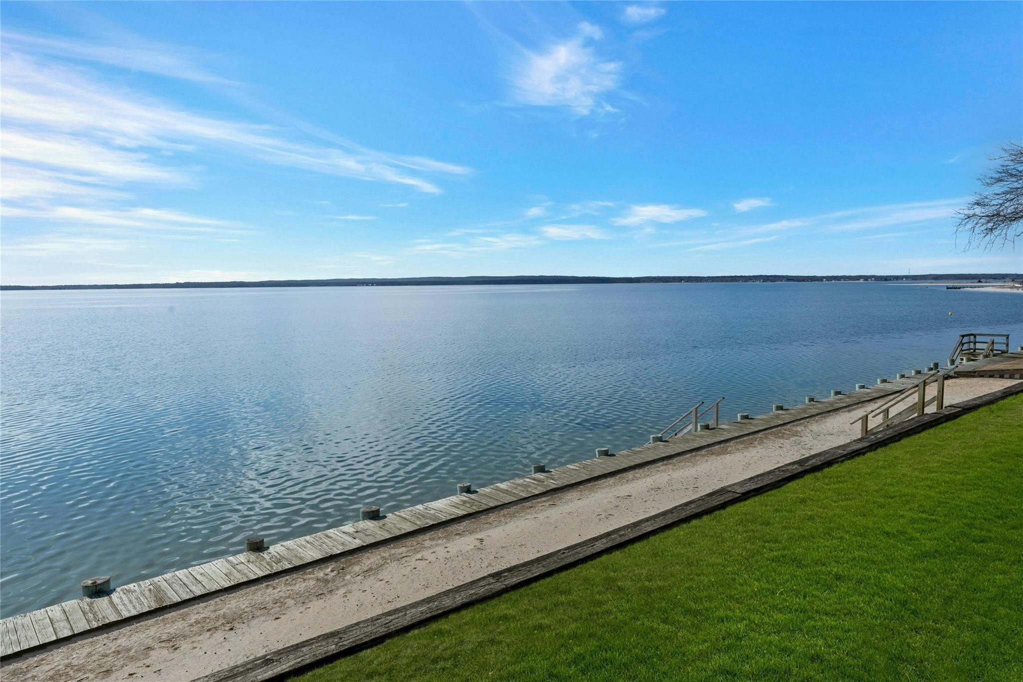 Single Family Lockitt  Suffolk County, NY 11947, MLS-880287-6