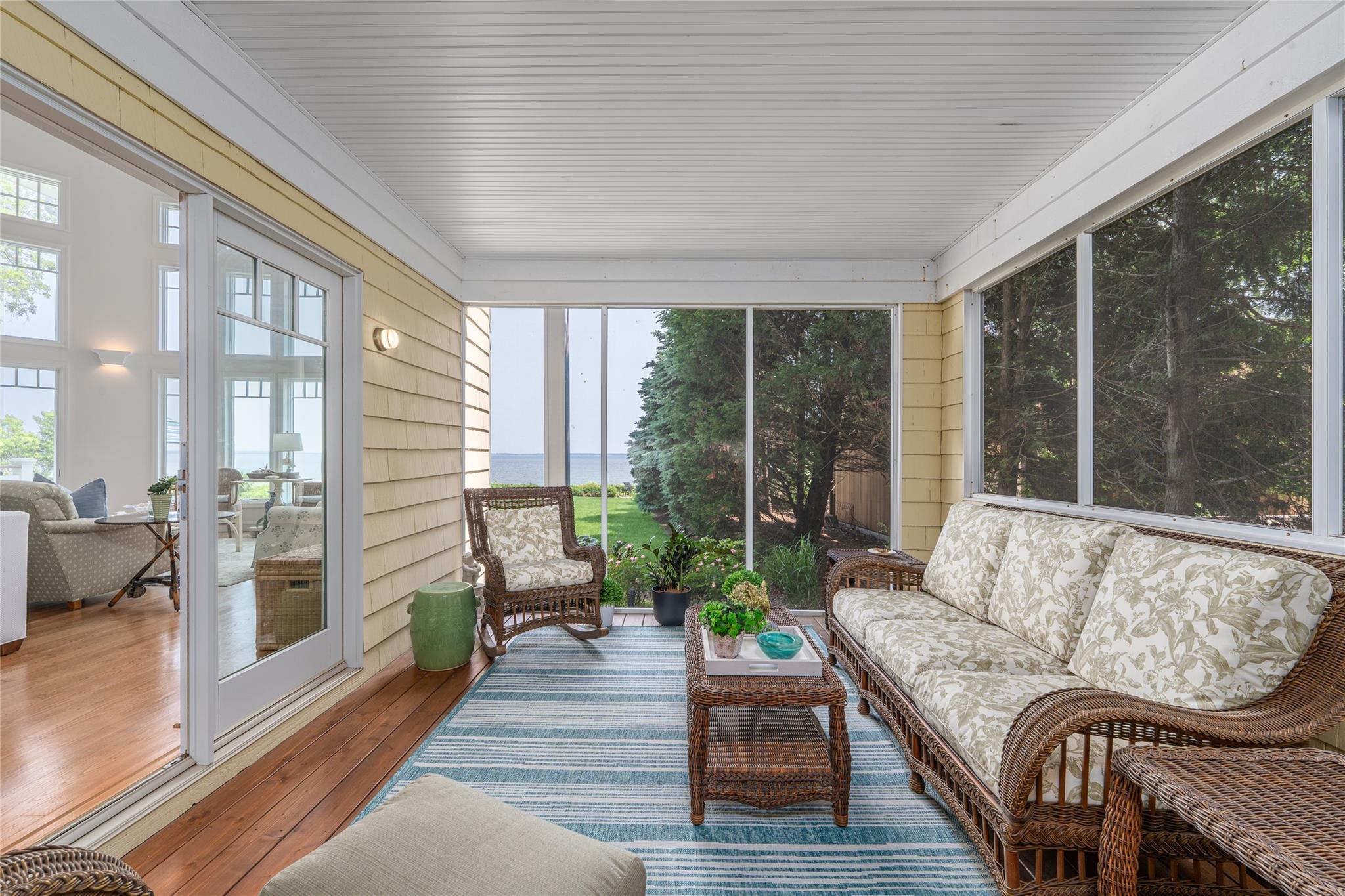 Single Family Peconic Bay  Suffolk County, NY 11948, MLS-880309-20