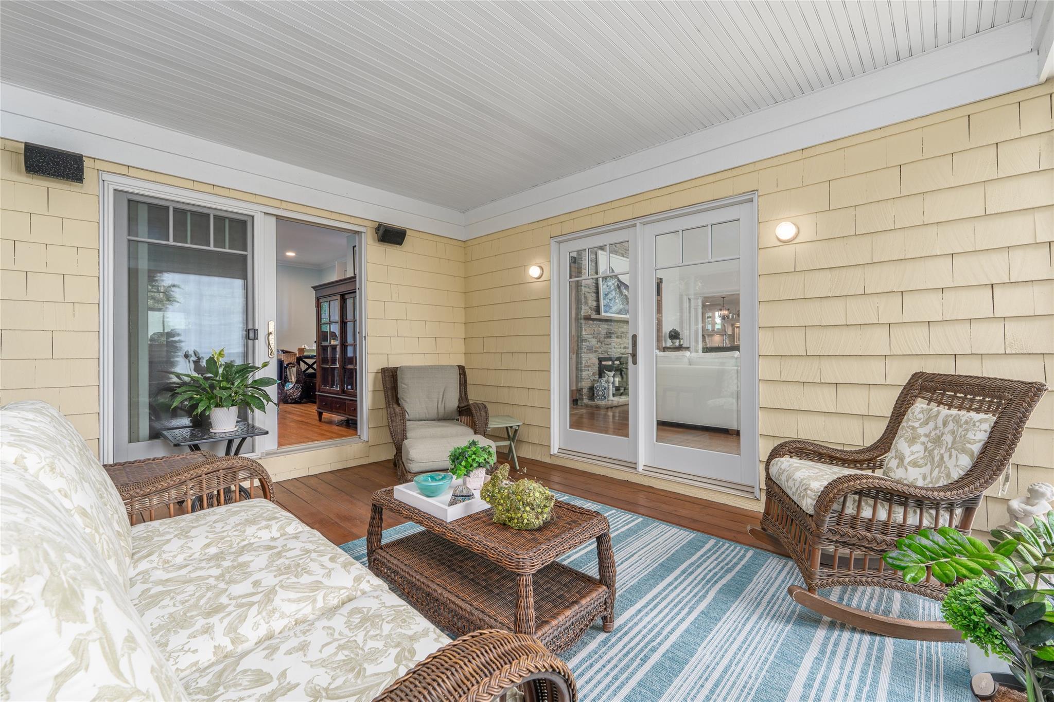 Single Family Peconic Bay  Suffolk County, NY 11948, MLS-880309-21