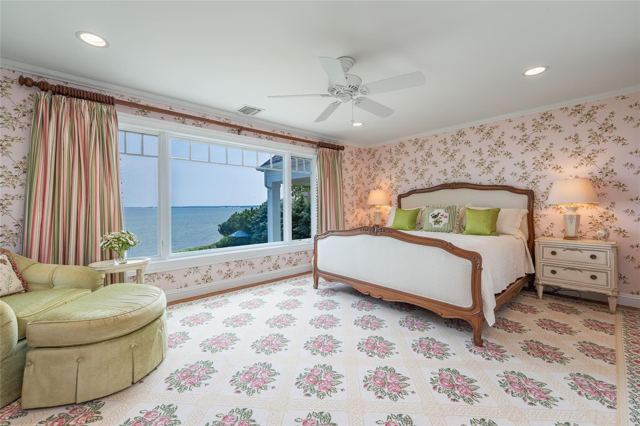 Single Family Peconic Bay  Suffolk County, NY 11948, MLS-880309-23